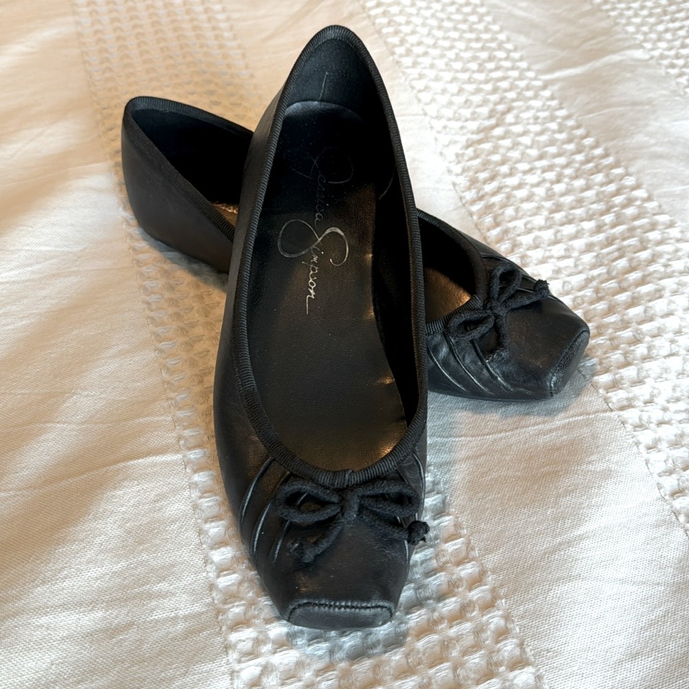 Jessica Simpson ballet flats 7.5